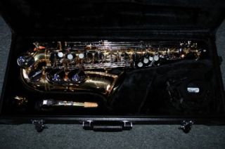 Jupiter JAS 769GN EB Alto Saxophone with Hard Carry Case
