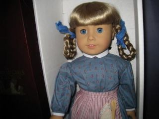 American Girl Doll Kirsten Burgundy Box w Spoon Hankie 51J