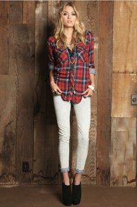 Rails Kendra Tencel Buttondown in Red Navy Solid M
