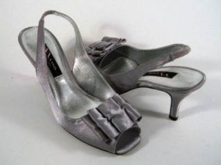 Nina Laraine Silver Satin Heels Pumps Evening Shoes $79 Size 6 5 8 5
