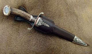 Linder Knife Deer Hunting Dagger Crown Stag Short Sword Cutlass