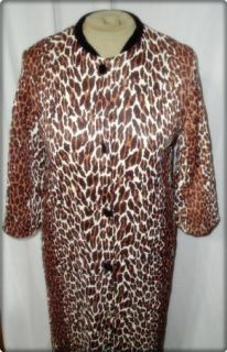 60s Nylon Quilted Robe Leopard Prt Puffy Louise Marie B38