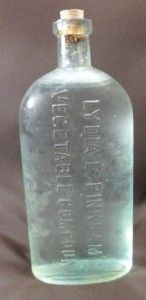 Antique Glass Bottle Lydia Pinkham Vegetable Compound