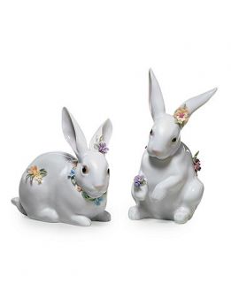 Lladro Collectible Figurine, Attentive Bunny with Flowers
