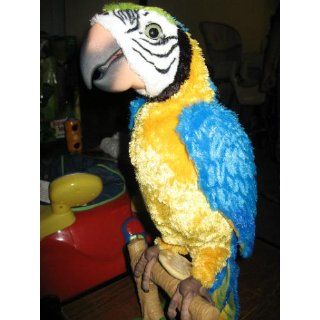 Furreal Friends Squawkers McCaw Interactive Talking Parrot