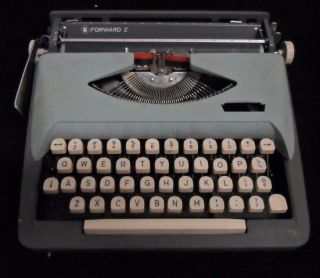 Royal McBee Vintage Typewriter Netherlands Type Used