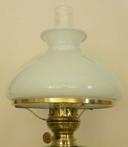 Superb Antique Ehrich Graetz Oil Lamp