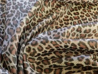 Futter Stoffe Futter Taft Leoparden Muster Braun Creme 1m 7 95 Euro