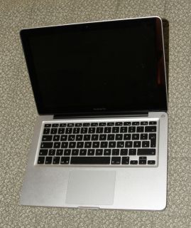 Apple MacBook Pro 7.1 13,3 2,4GHz 4GB RAM 320GB HD Modell 2010 MC374D