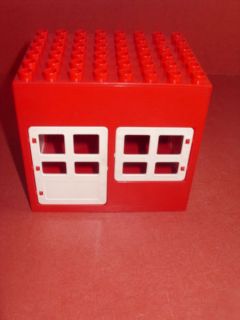 Lego Duplo Bauernhof Haus Gebäude rot mit Tür und Toren
