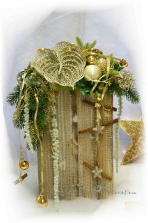 Adventsgesteck Holz gold creme Spritzgusstanne Weihnachten(159)