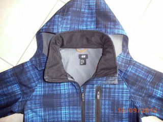 Jacke H&M soft shell Gr. 159 mit Kapuze dunkelblau gemustert  TOP