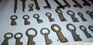 Sammlung alte antike Schlüssel Eisen klein DDR Stück NR.6 30 Stück