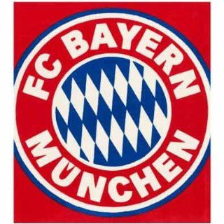 FC Bayern München Teppich Wappen 135 x 150 cm Baumarkt