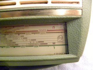 PHILIPS Evette L3D12T/00 60er Kofferradio Transistorradio Dekoration
