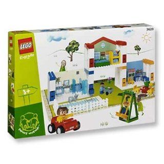 LEGO 3620   Spielhaus: Spielzeug