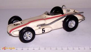 Alter Bausatz gebaut;(?) Indy 500 Rennwagen ; M ca. 1/24   3KWCH402