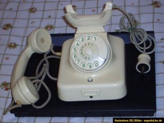 Altes Bakelit Post Telefon W 49 mit Wählscheibe und Erdtaste. HAGENUK