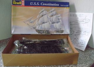 Bausatz REVELL * U.S.S. CONSTITUTION * 1196 * 85 5404 * Segelschiff