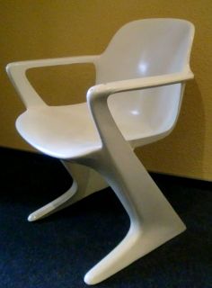 Stuhl hockender Mann Ernst Moeckl Design DDR 70er Variopur Chair mit