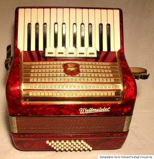 Altes Weltmeister Akkordeon Harmonika mit Koffer 40 Bässe um 1950