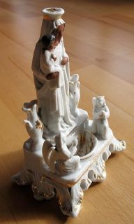 Alter Porzellan Standweihwasserkessel mit Maria Figur, Engel