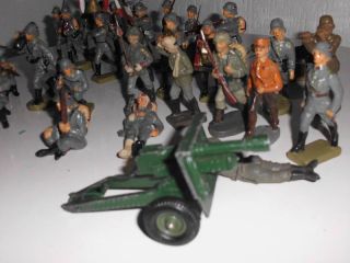 31 Figuren 1 Kanone Elastolin Lineol Soldaten Dachbodenfund Spielzeug