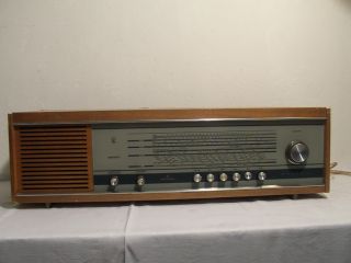 Oltimer Radio Röhrenradio altes Grundig Radio Type RF 145