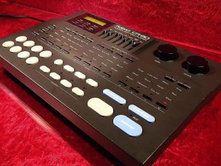 TOP Roland CR 80 Drum Machine Groovebox Human Rhythm Player TR808