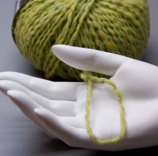 Lana Grossa Royal Tweed 068 grün 50g Wolle