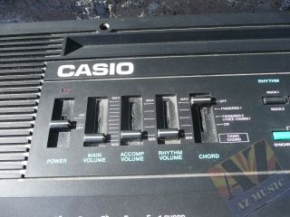 Casio Casiotone CT 607 Electronic Keyboard 210 Sound Tone Bank