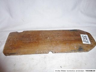 Nr.1328 Altes Waschbrett aus Holz mit Verziehrungen