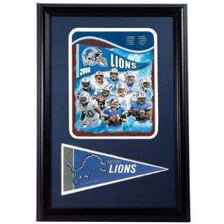 Detroit Lions 2008 Photograph with Team Pennant in a 12 x