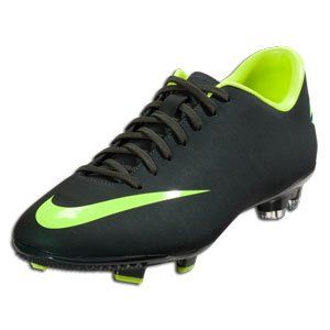Nike Mercurial Victory III FG Mens Soccer Cleat: Shoes