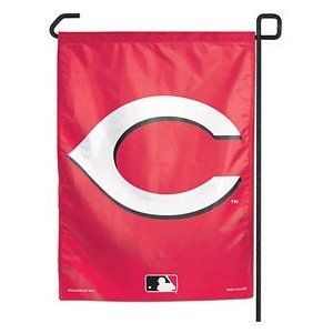 Cincinnati Reds 11X15 Garden Flag: Sports & Outdoors