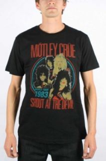 Motley Crue   Vintage Shout at the Devil Mens T shirt