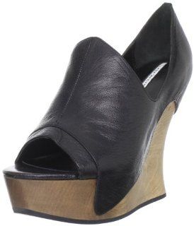 London Womens SS12005.1 Wedge Sandal,Black,36.5 EU/6.5 M US: Shoes