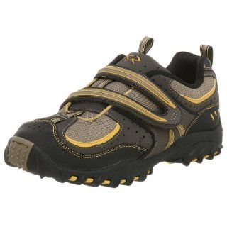 Sabertooth Quick Close Sneaker,Cinder/Black,1.5 W US Little Kid Shoes