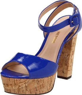 Pour La Victoire Womens Nasha Platform Sandal: Shoes