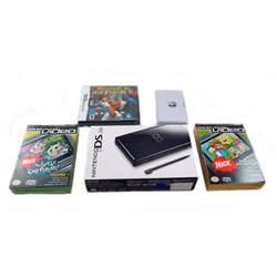 Nintendo DS Lite   Onyx Black with 2 Movies and Power Play Tennis
