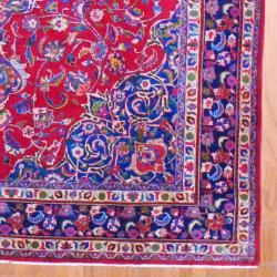 Persian Hand knotted Mashad Red/ Navy Wool Rug (96 x 128