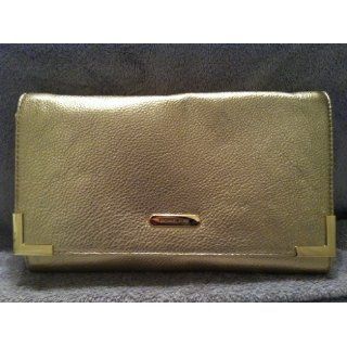 Michael Kors Beverly Oversized Clutch Pale Gold Leather
