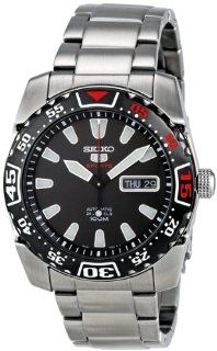 Seiko Mens SRP167 Black Dial Watch Watches