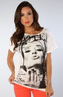 Motel The Abbey Tee in Motel Vogue Black and White,Extra