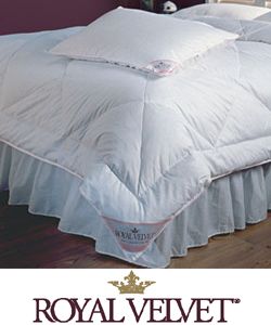 Royal Velvet Florence 300 Thread Count Down Blend Comforter