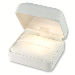Lighted White Leatherette Ring Box: Jewelry