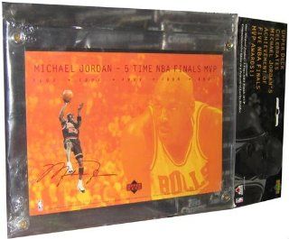 1997 Upper Deck NBA Basketball Michael Jordan   5 Time MVP