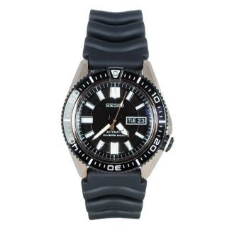 Seiko Mens Divers Rubber Watch