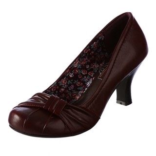 Unlisted by Kenneth Cole Womens Hear Me Out Bordo Pumps