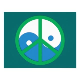 Yin Yang mit Friedenszeichen Personalisierte Einladungskarten von